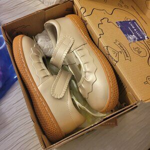 Never worn Mary Jane shoes for girls